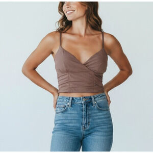 A2 NWT NEIWAI Cocoa Barely Zero Seamless Spaghetti Strap Bra Top Size S 34A $98